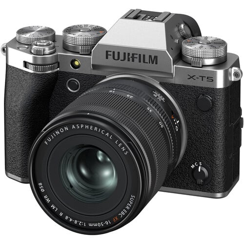 1022693_D.jpg - FUJIFILM X-T5 XF 16-50mm f/2.8-4.8 Lens (Silver)  + Bonus $200 Cashback