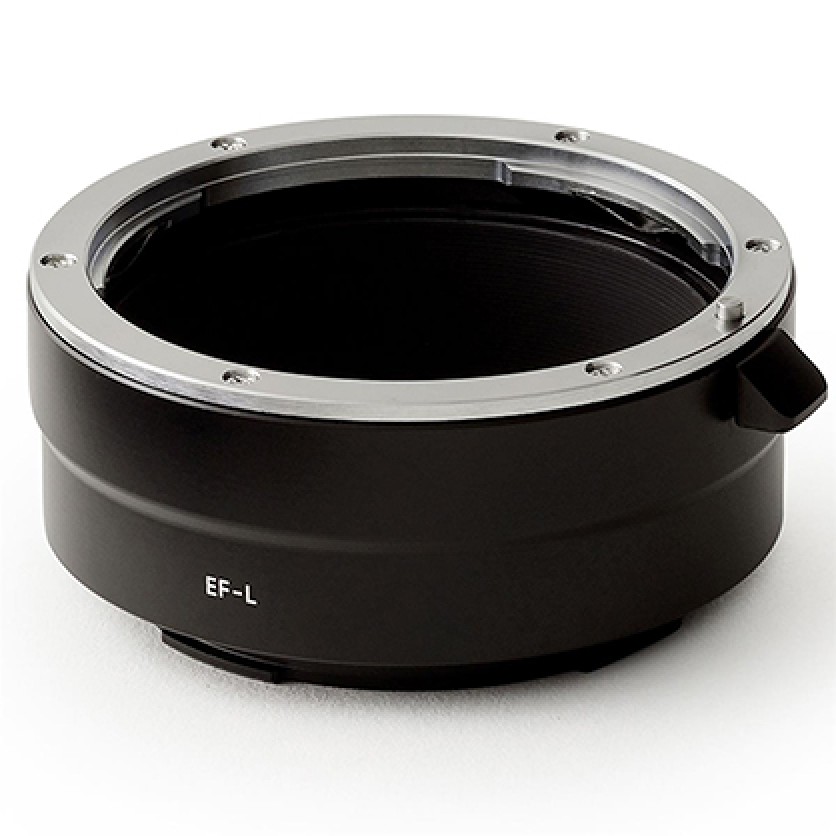 Urth Canon EF/EF-S Lens Mount to Leica L Camera Mount Adapter