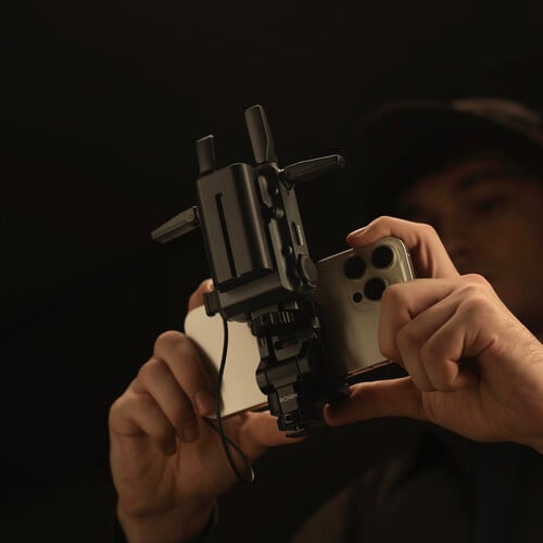 1023783_D.jpg - DJI SDR Transmission Phone Holder Kit - Image 4