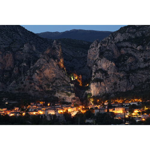 1023913_E.jpg - Canon RF 70-200mm f/2.8 L IS USM Z Lens White - Image 5