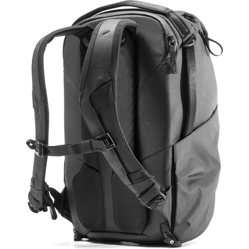 1024043_B.jpg - Peak Design Everyday Backpack v2 (Black, 20L) - Image 2
