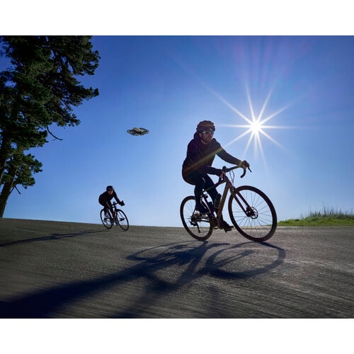 1024163_C.jpg - HOVERAir X1 Pro Self-Flying Camera Drone Combo - Image 3