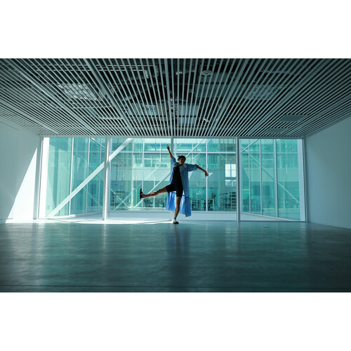 1024393_E.jpg - Canon RF 16-28mm f/2.8 IS STM Lens - Image 5