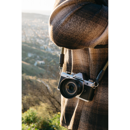 1024423_E.jpg - OM SYSTEM M.Zuiko Digital 17mm f/1.8 II (Micro Four Thirds) - Image 5