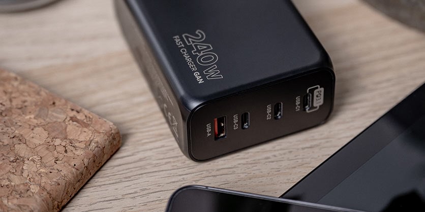 1024493_E.jpg - Newell GaN 240w Watt Fast Charger USB and USB-C Ports - AU/NZ Plug - Image 5