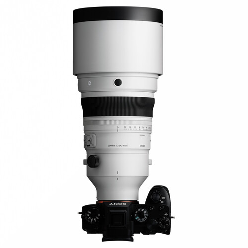1025253_C.jpg - Sigma Sony E Mount 200mm f/2 DG OS Sports Lens - Image 3