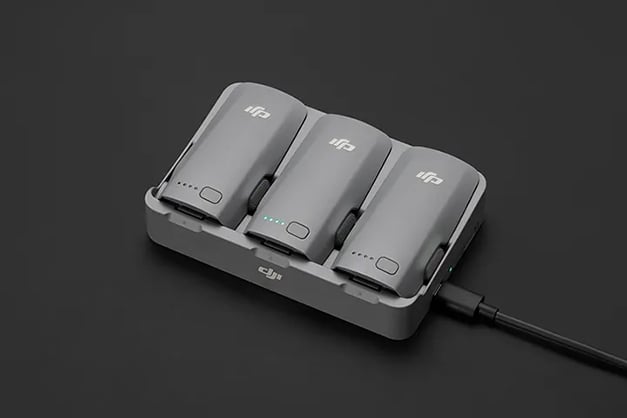 1025783_A.jpg - DJI Neo 2 Two-way charging hub - Thumbnail 1