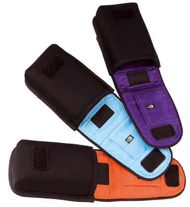 1005514_A.jpg - Cullmann 93820 SYDNEY Compact100 Case - Black/Purple - Image 1