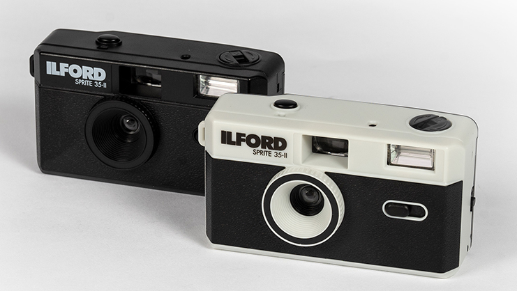 1017104_D.jpg - Ilford SPRITE 35-ii Reusable Camera - Black - Image 4