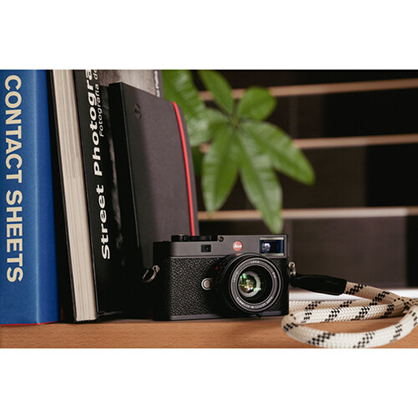 1019954_E.jpg - Leica Summilux-M 35mm f/1.4 ASPH. Lens Black Anodized 2022 Version - Thumbnail 5