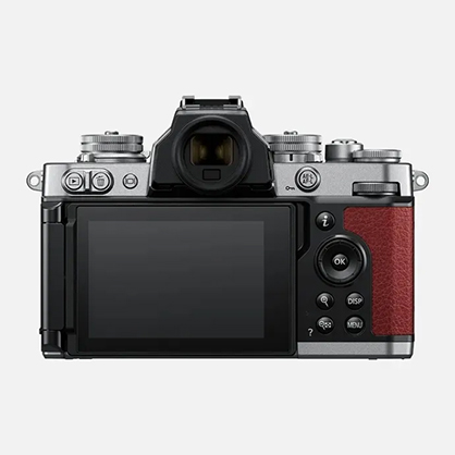 1020154_B.jpg - Nikon Z fc Crimson Red Nikkor Dx 16-50mm