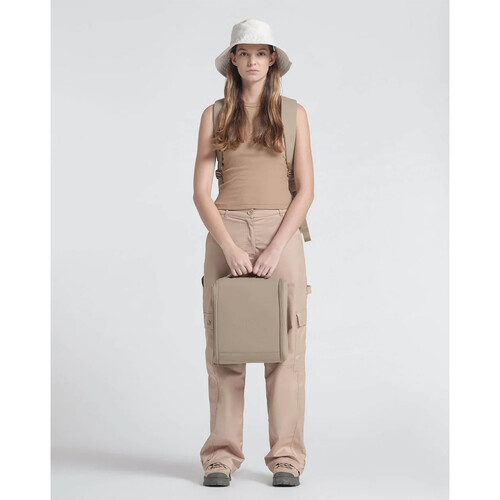 1023004_D.jpg - Urth Norite 24L Modular Backpack + Camera Insert (Beige) - Image 4