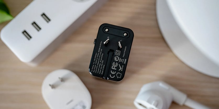 1023854_A.jpg - Newell USB travel adapter 65 W Charger USB-C Fast Charger - Thumbnail 1