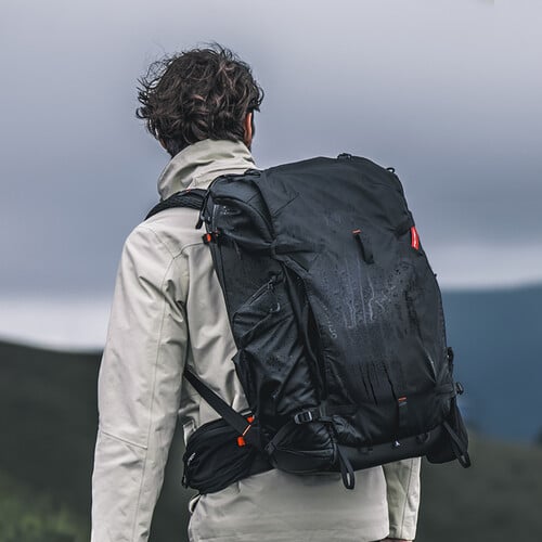 1023984_A.jpg - PGYTECH OnePro Focux Backpack (Space Black, 35L) - Thumbnail 1