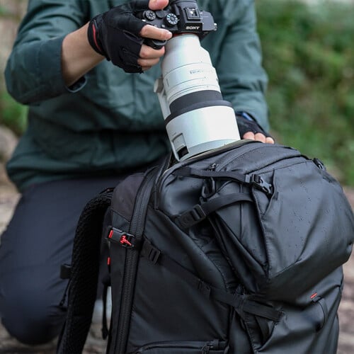 1023984_D.jpg - PGYTECH OnePro Focux Backpack (Space Black, 35L) - Image 4