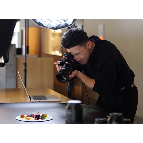 1024474_D.jpg - Panasonic S1R II with 28-200mm Lens Kit - Thumbnail 4