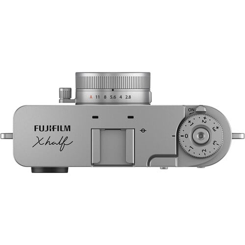 1024794_C.jpg - FUJIFILM X half Digital Camera (Silver) - Image 3
