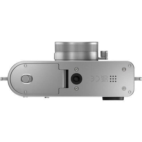 1024794_D.jpg - FUJIFILM X half Digital Camera (Silver) - Image 4