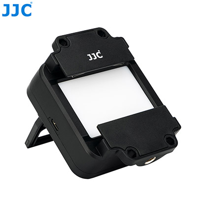 1024854_A.jpg - JJC Film Digitizing Adapter and LED Light Set - Image 1