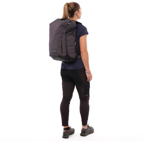 1025244_D.jpg - Shimoda Sidecountry 28 Women s Backpack (Black/White) - Image 4