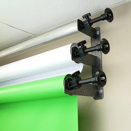 1026314_C.jpg - Krane K-3-R Triple Reel Roller Wall Mount Background Support System - Image 3