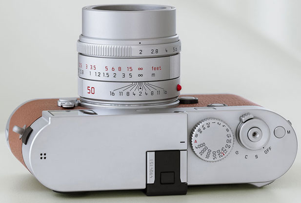 1013395_A.jpg - Leica 50mm f/2 APO Summicron-M silver - Thumbnail 1