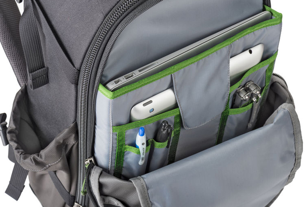 1013905_C.jpg - MindShift TrailScape 18L Backpack - Charcoal - Image 3