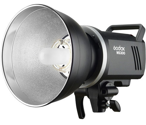 1015575_A.jpg - Godox MS300-D 3-Monolight Kit