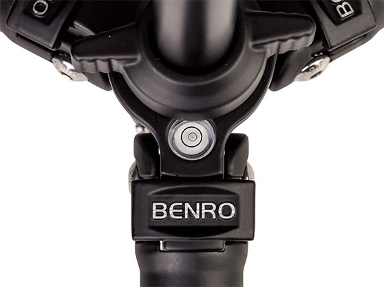 1015785_D.jpg - Benro TSL08CN00 Slim Carbon-Fiber Tripod with Ball Head - Image 4