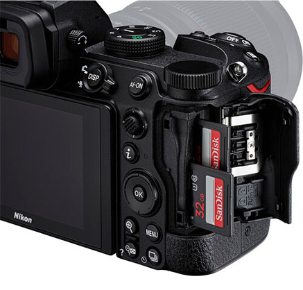 1016115_C.jpg - Nikon Z5 camera