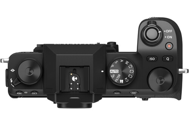 1016735_B.jpg - FUJIFILM X-S10 Mirrorless Camera -Black body + $150 Cash Back via Redemption