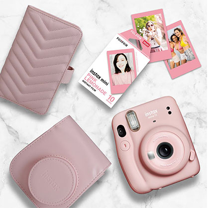 1018765_E.jpg - Instax Mini 11 Limited Edition Gift Pack - Blush Pink