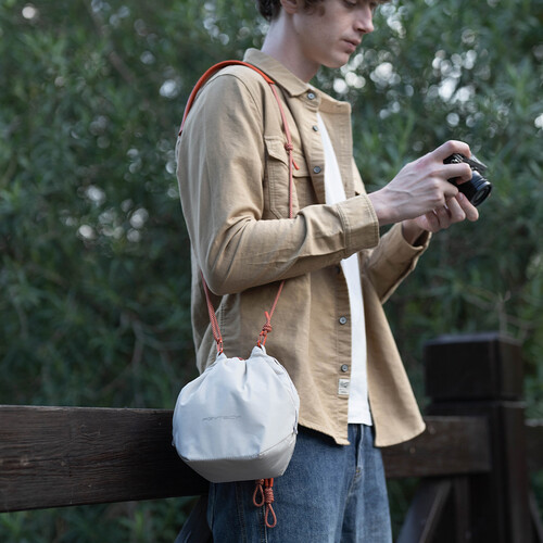 1022245_E.jpg - PGYTECH OneGo Drawstring Bag (Ivory) - Image 5