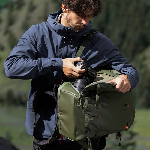 1023985_A.jpg - PGYTECH OnePro Focux Backpack (Fern Green, 35L) - Image 1