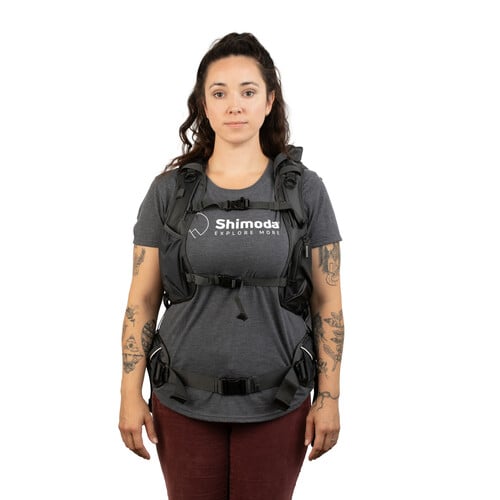 1024345_B.jpg - Shimoda Women Tech Backpack Straps Black