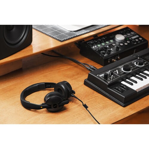 1024795_D.jpg - RODE NTH-50 Professional On-Ear Headphones - Image 4