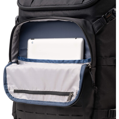 1025405_D.jpg - ThinkTank DarkLight Backpack Black 20L - Image 4