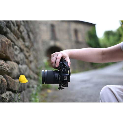 1025645_B.jpg - Nikon NIKKOR Z DX MC 35mm f/1.7 Lens (APS-C) - Thumbnail 2