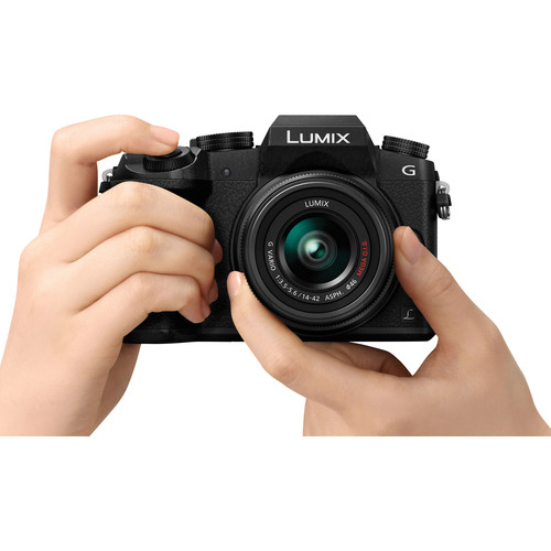 1011196_E.jpg - Panasonic Lumix DMC-G7 14-42 mm Black