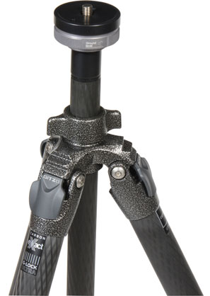 1012026_C.jpg - Gitzo GT3532 Mountaineer Carbon Tripod - Thumbnail 3