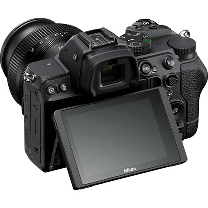 1016116_C.jpg - Nikon Z5 Mirrorless Camera + 24-50mm kit