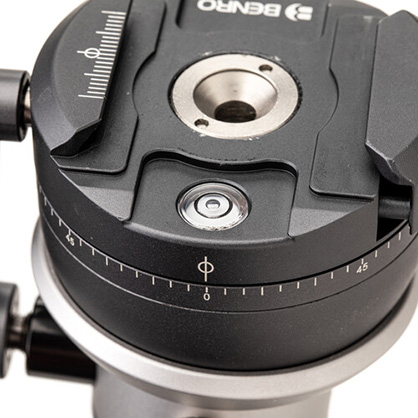 1018856_A.jpg - Benro MSDPL46C SupaDupa Carbon Fiber Monopod with Leveling Pan Head - Image 1