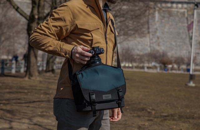 1018956_E.jpg - Tenba DNA 9 Slim Camera Messenger Bag (Blue) - Thumbnail 5