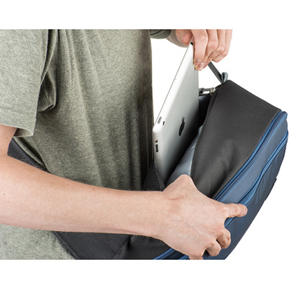 1019876_E.jpg - Think Tank Photo TurnStyle 20 Sling Camera Bag V2.0 (Blue Indigo) - Image 5