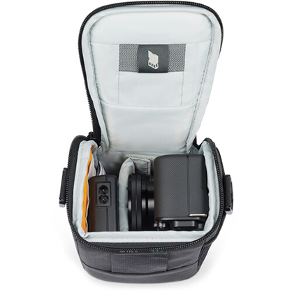 1021156_A.jpg - Lowepro Adventura SH 115 III Shoulder Bag (Black) - Image 1