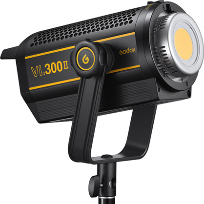 1021366_A.jpg - Godox VL300II Daylight LED Monolight (320W)