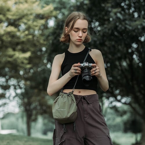 1022246_C.jpg - PGYTECH OneGo Drawstring Bag (Forest) - Image 3