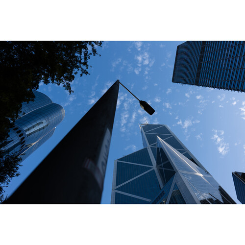 1022436_B.jpg - Panasonic Lumix S 28-200mm f/4-7.1 MACRO O.I.S. Lens - Thumbnail 2