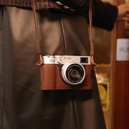 1022576_C.jpg - SmallRig Leather Case Kit Brown for FUJIFILM X100VI 4558 - Image 3