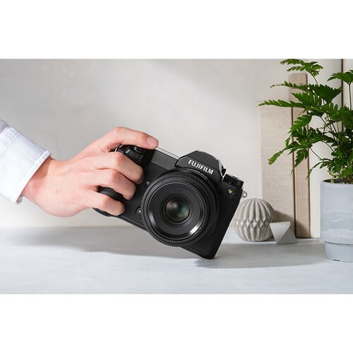 1022706_E.jpg - FUJIFILM GFX 100S II Medium Format Mirrorless Camera